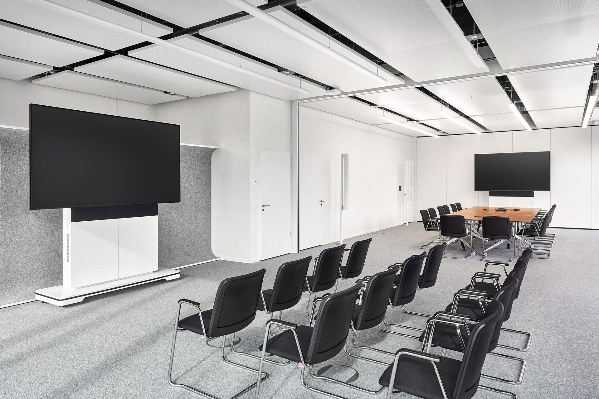 conen stele für 98 Zoll Display