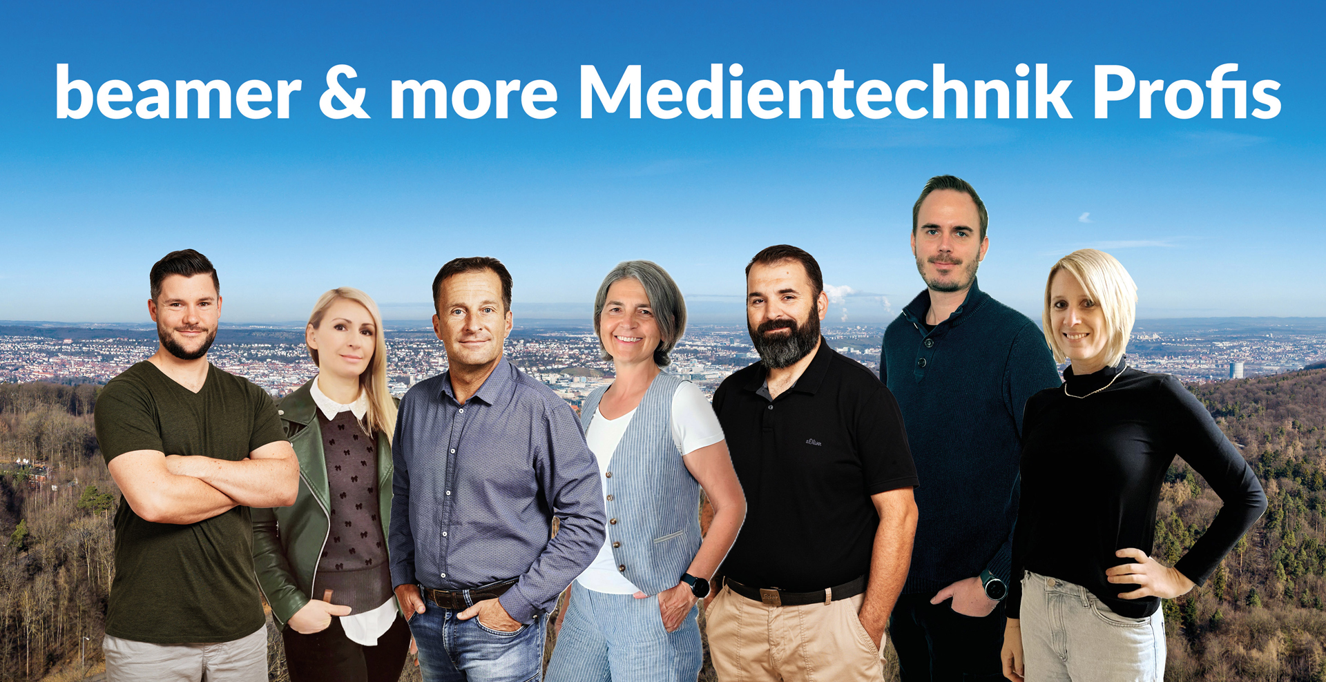 beamer-and-more-medientechnik-profis-10-2025-mit-headline Das Team von beamer & more